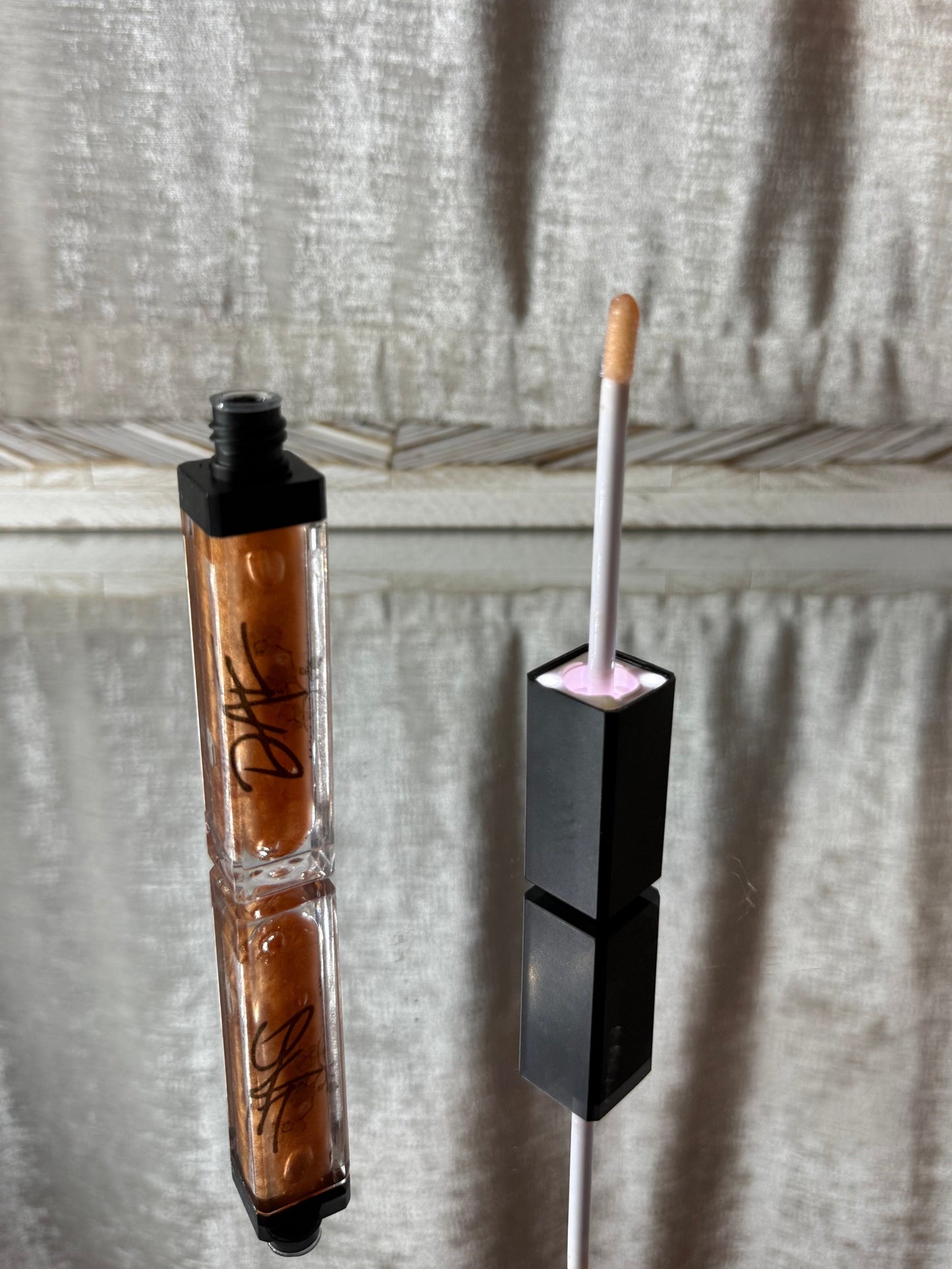 Lip Gloss Wand Tube- Pumpkin